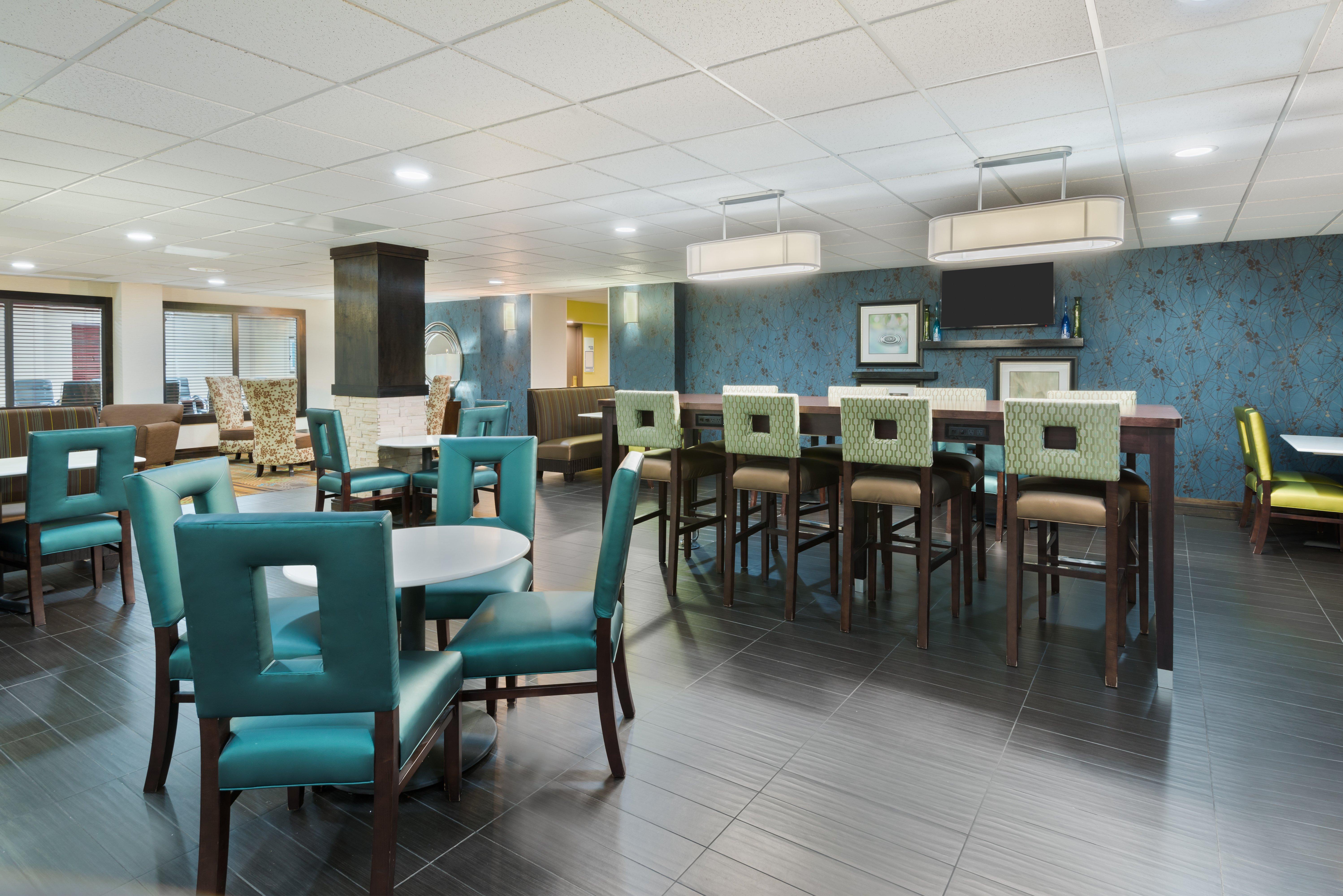 Holiday Inn Express Hotel & Suites Bentonville By Ihg Экстерьер фото